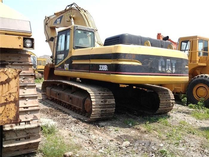 CAT 330 B Paletli ekskavatörler