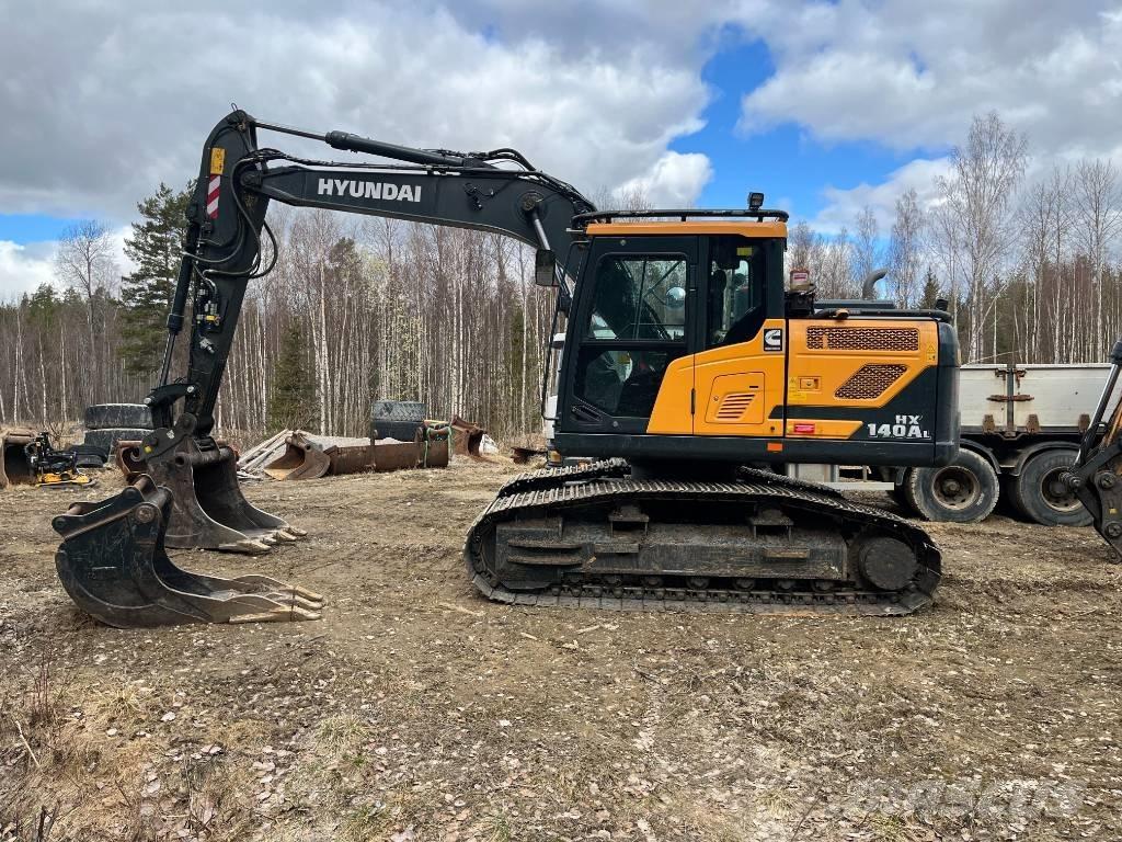 Hyundai HX 140 AL Paletli ekskavatörler