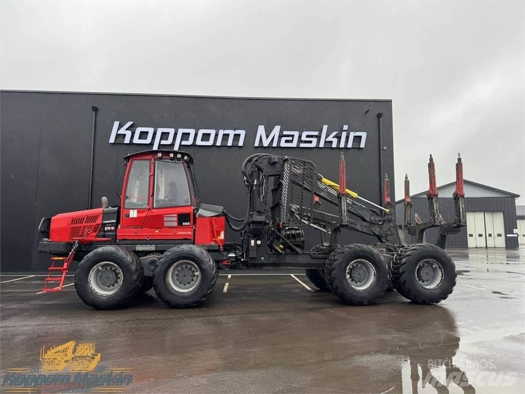 Komatsu 895 Tomruk yükleyici traktörler