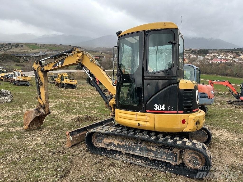 CAT 304 CR Mini ekskavatörler, 7 tona dek