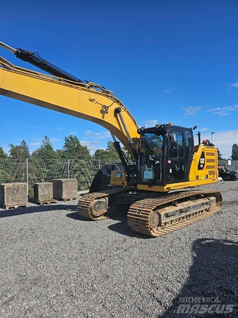 CAT 323 Paletli ekskavatörler