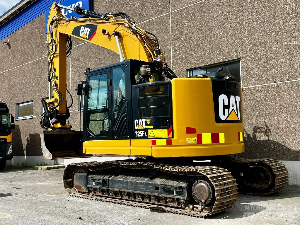 CAT 325 Paletli ekskavatörler