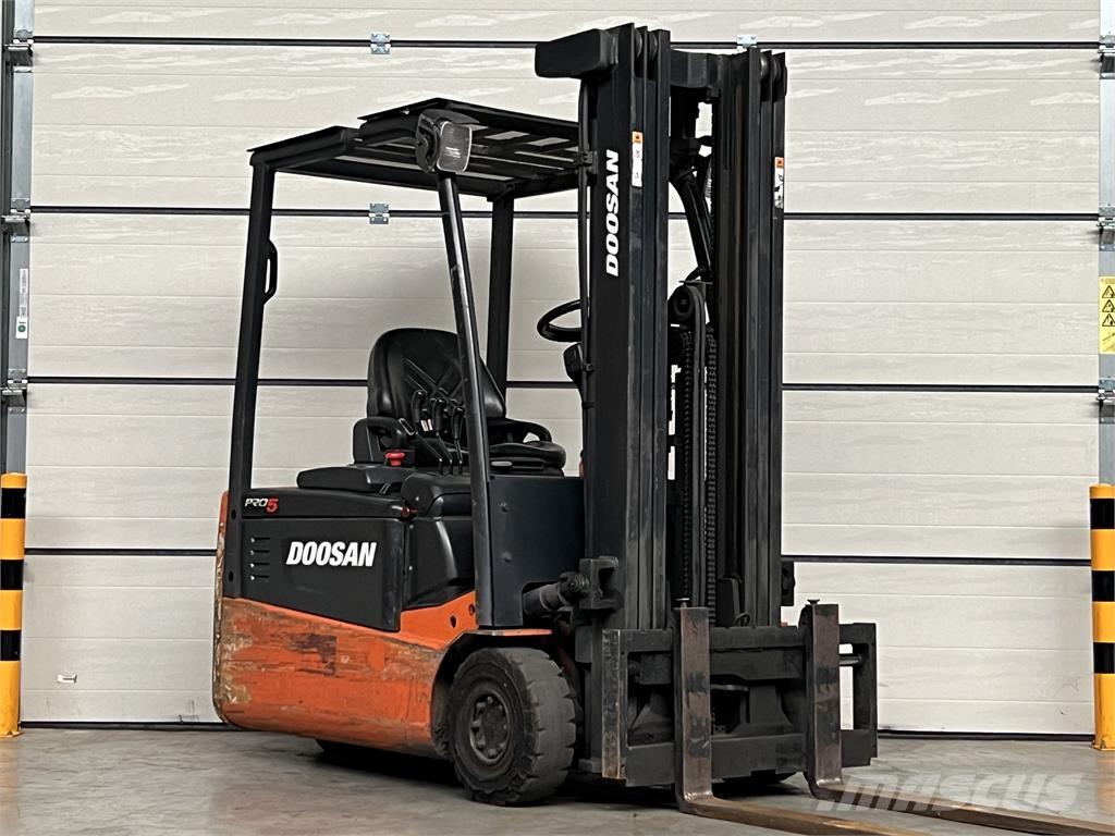 Doosan B18T-5 Elektrikli forkliftler