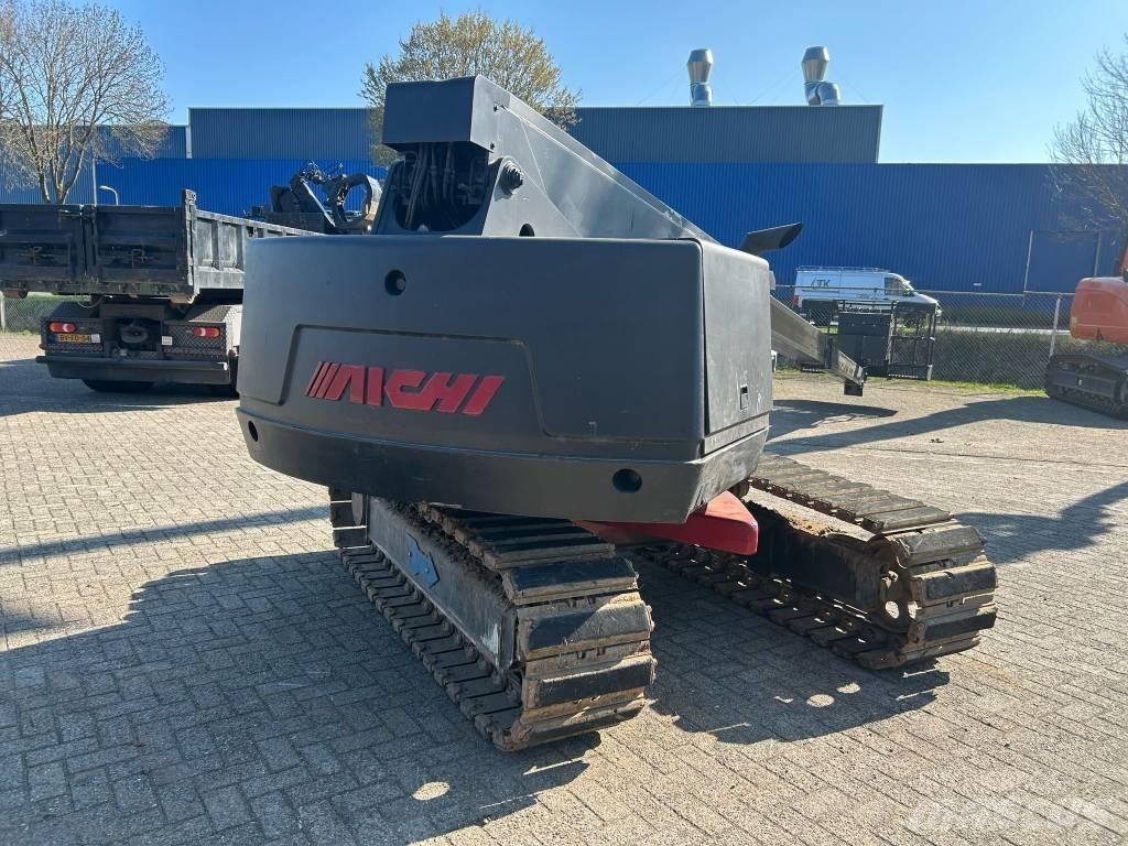 Aichi SR 123 Teleskopik personel platformları