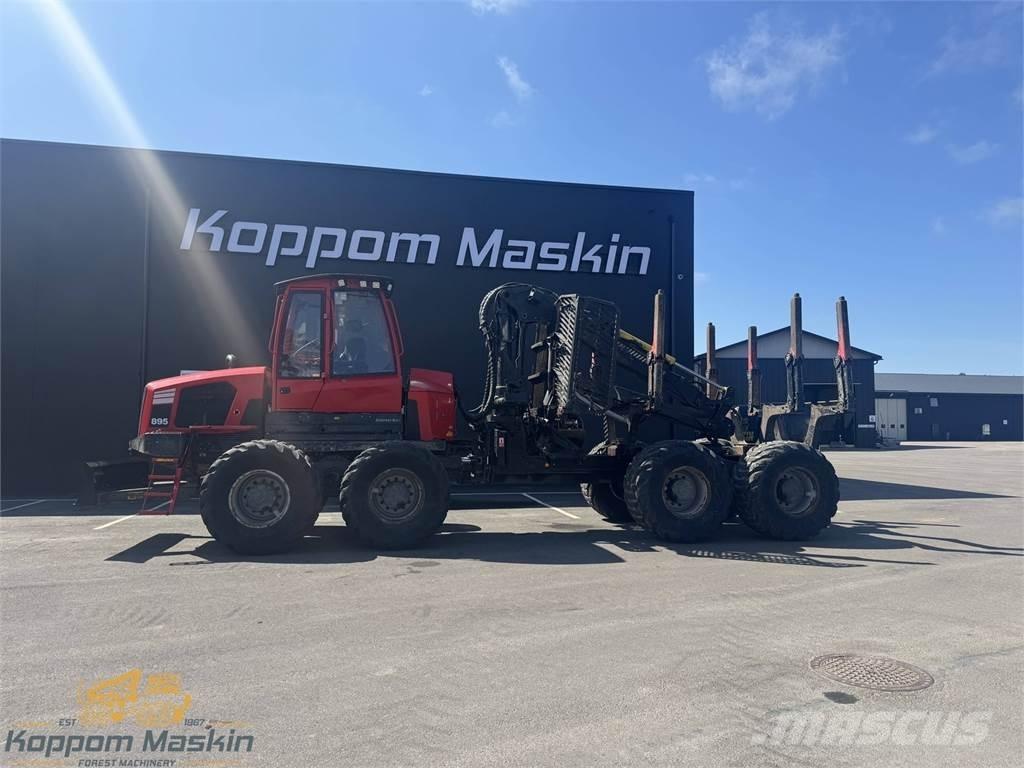 Komatsu 895 Tomruk yükleyici traktörler