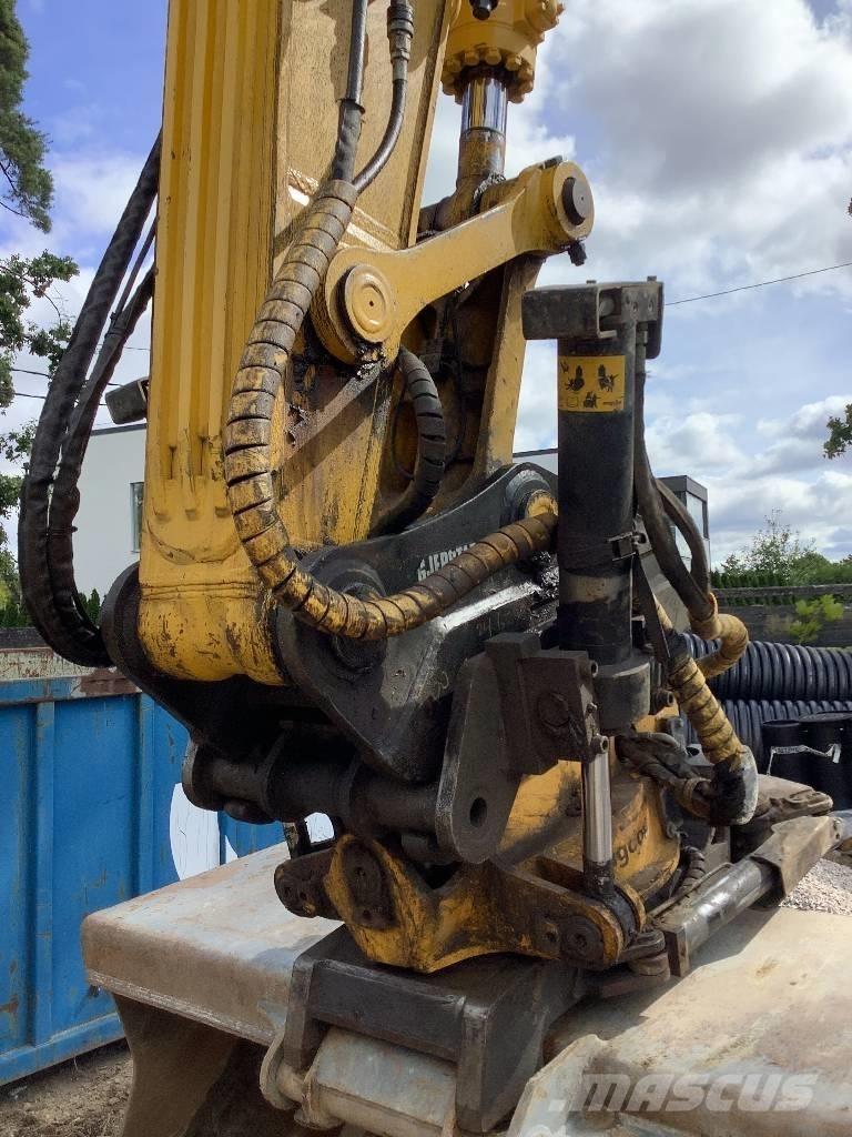 Komatsu PC 240 LC-10 Paletli ekskavatörler