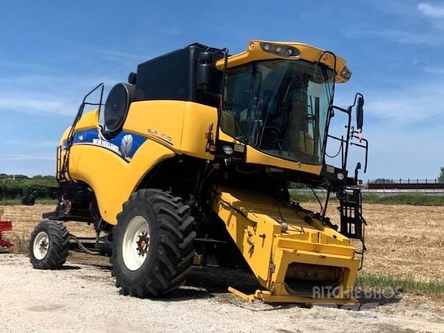 New Holland CX 5090 Biçerdöverler