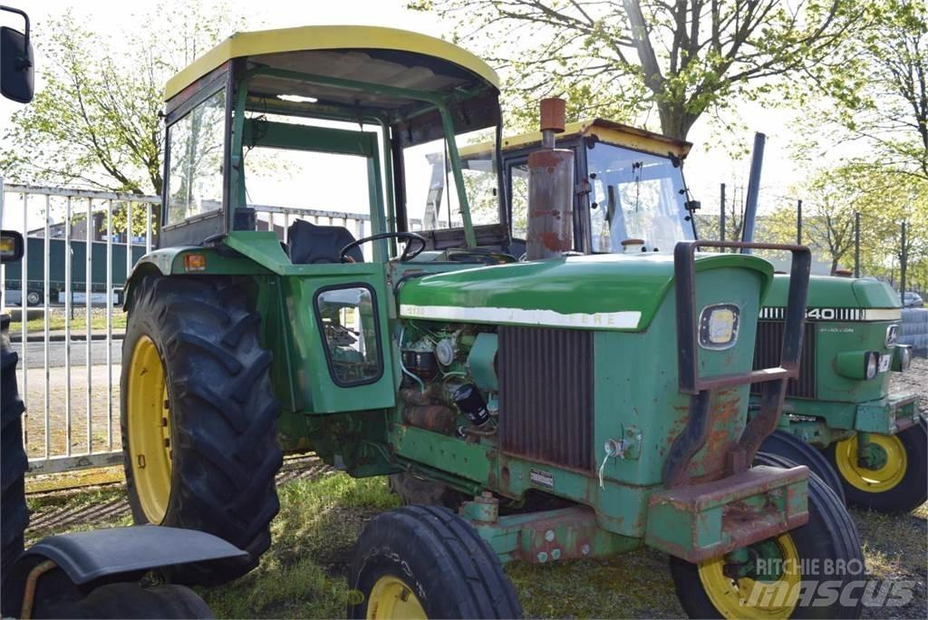 John Deere 2130 Traktörler