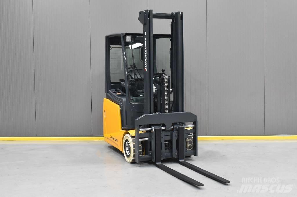 Jungheinrich EFG 215 Elektrikli forkliftler