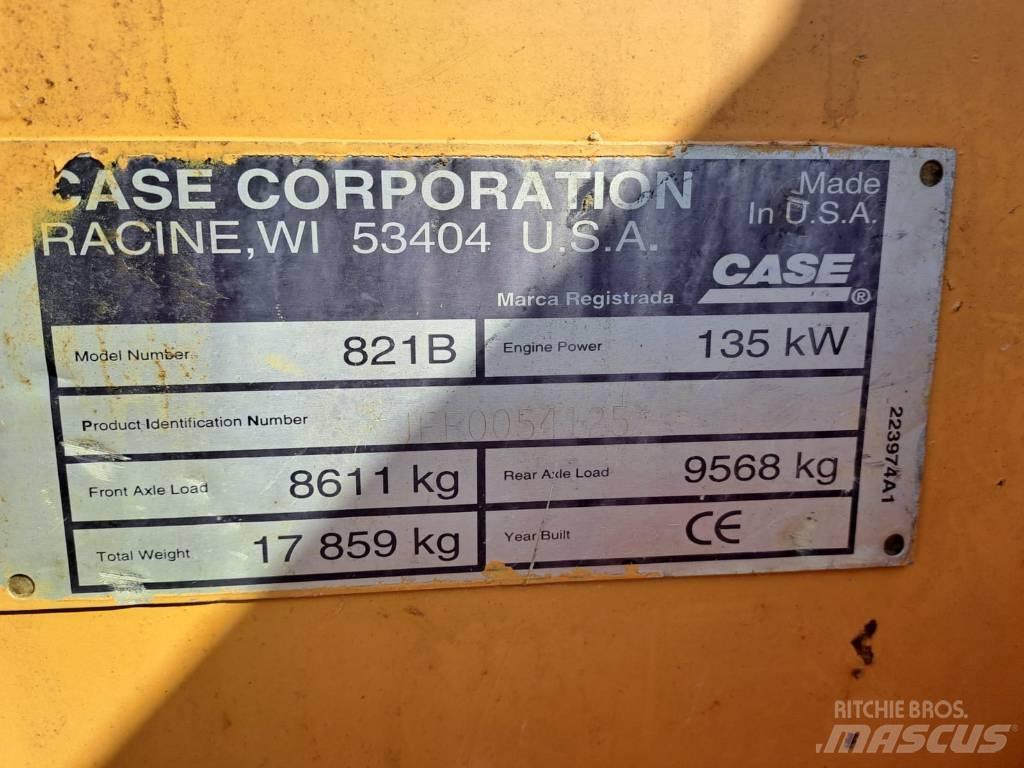 CASE 821 B Tekerlekli yükleyiciler