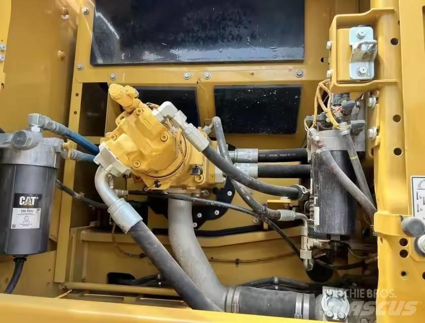 CAT 336 D Paletli ekskavatörler
