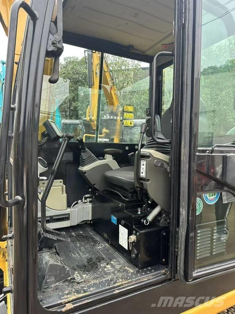 CAT 305.5E2 Mini ekskavatörler, 7 tona dek