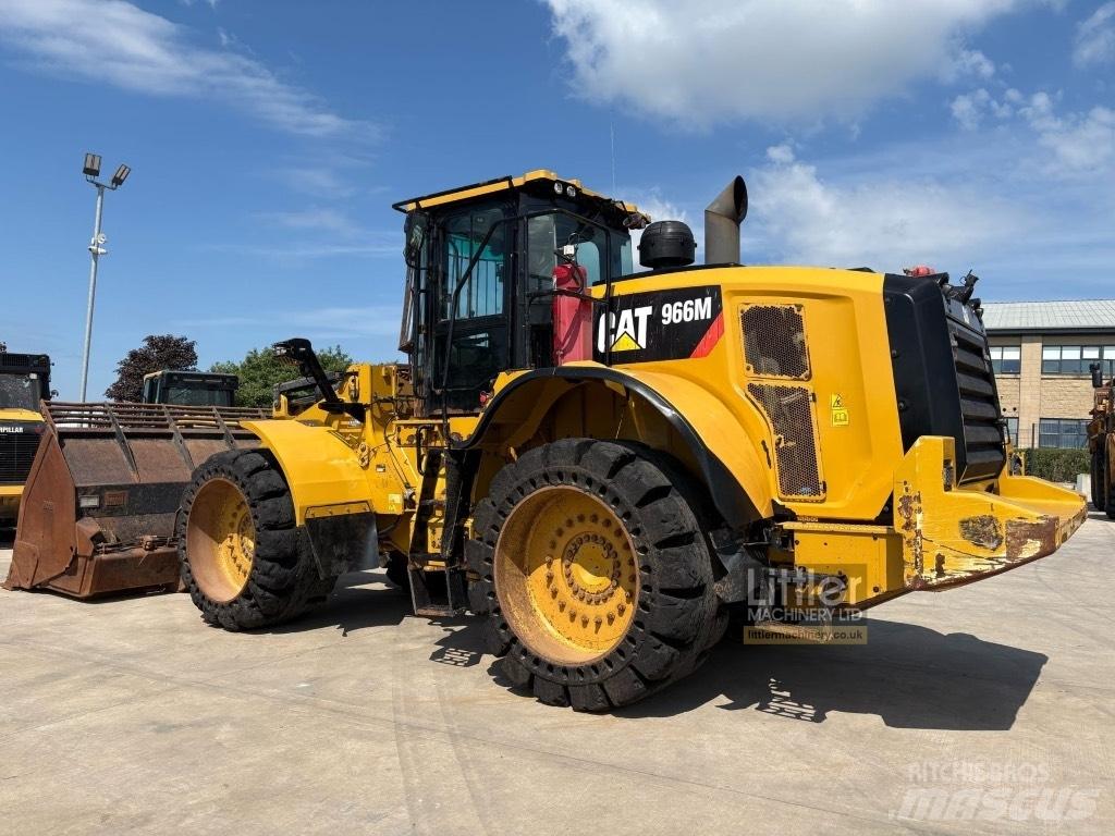 CAT 966 M Tekerlekli yükleyiciler