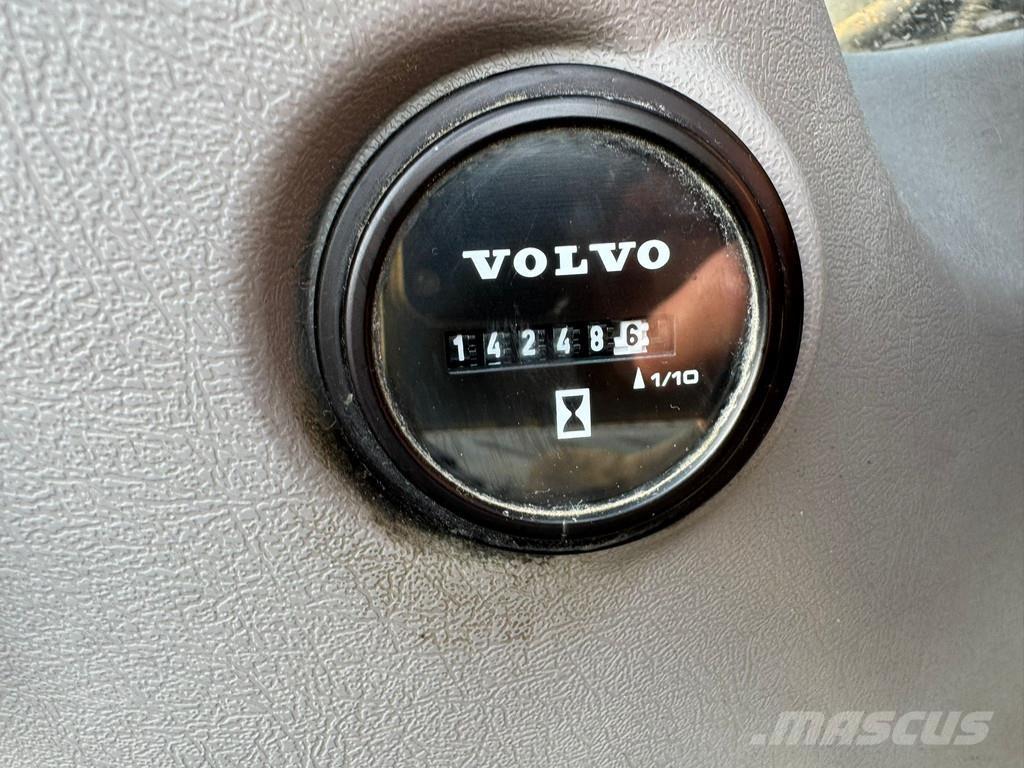 Volvo EC750EL Paletli ekskavatörler