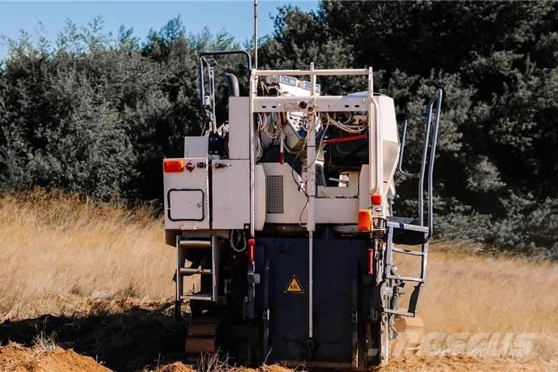 Wirtgen W150 Diger kamyonlar