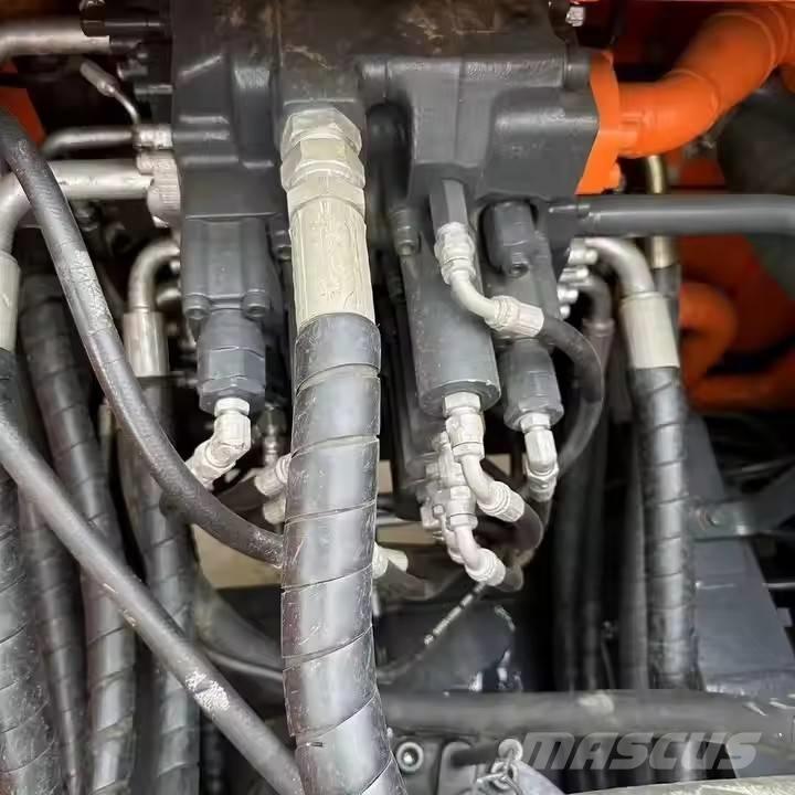 Doosan DX 300 LC Paletli ekskavatörler
