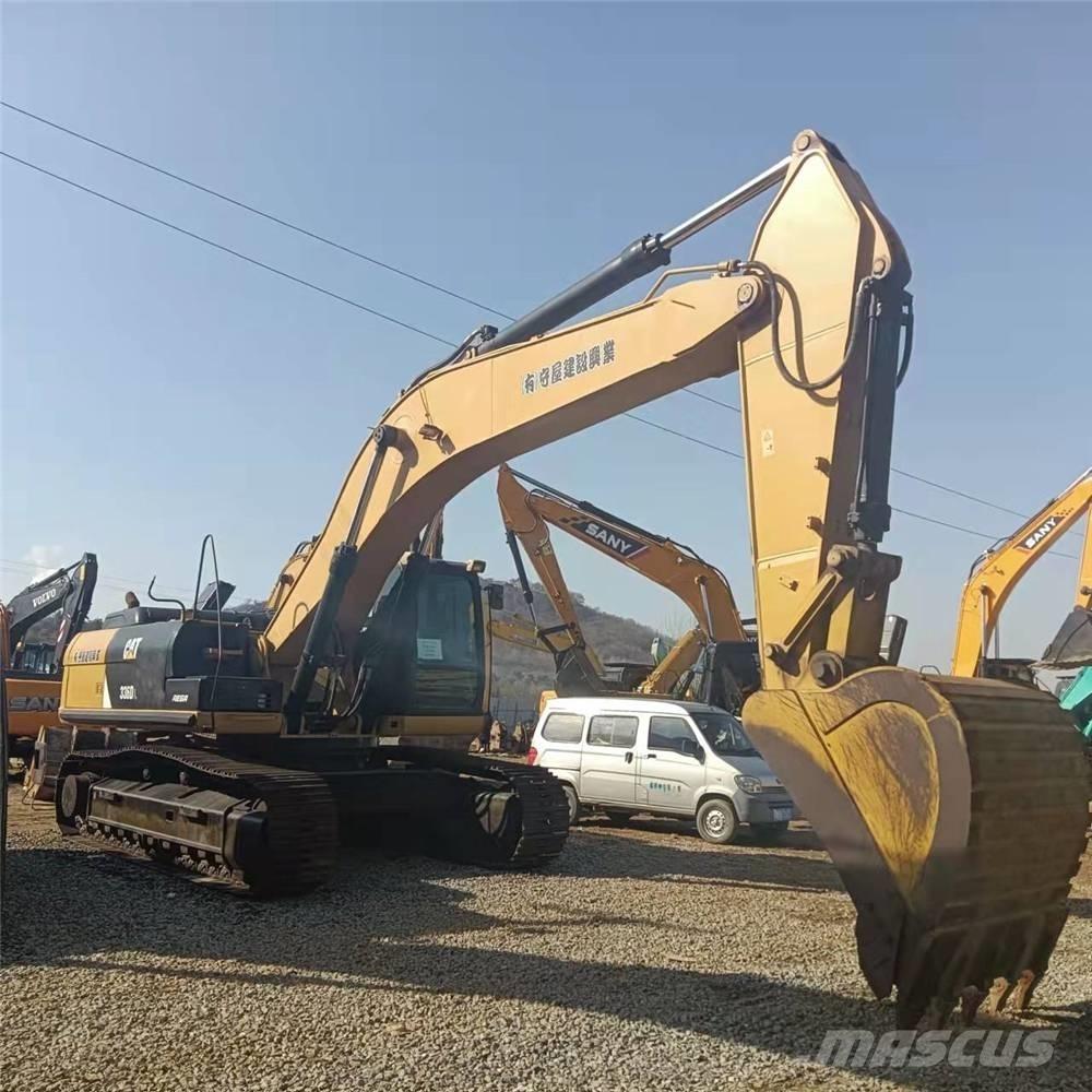 CAT 336D Paletli ekskavatörler
