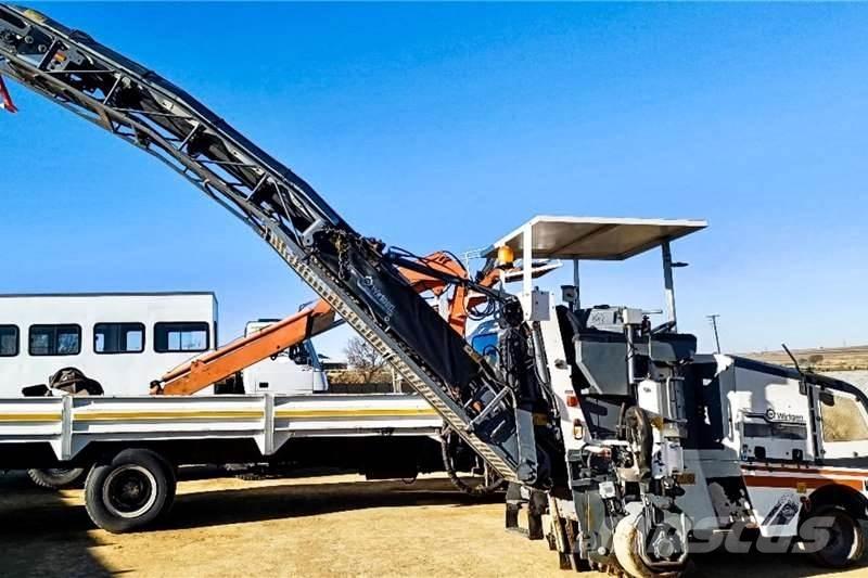 Wirtgen W50D Diger kamyonlar