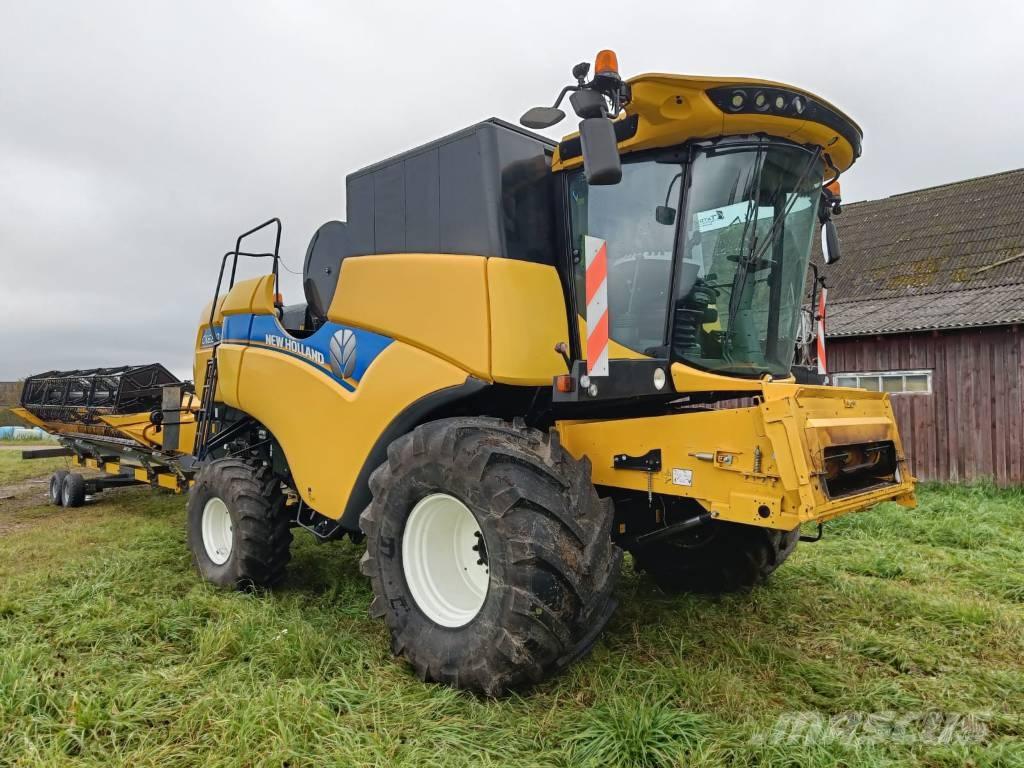 New Holland CX6.80 Biçerdöverler