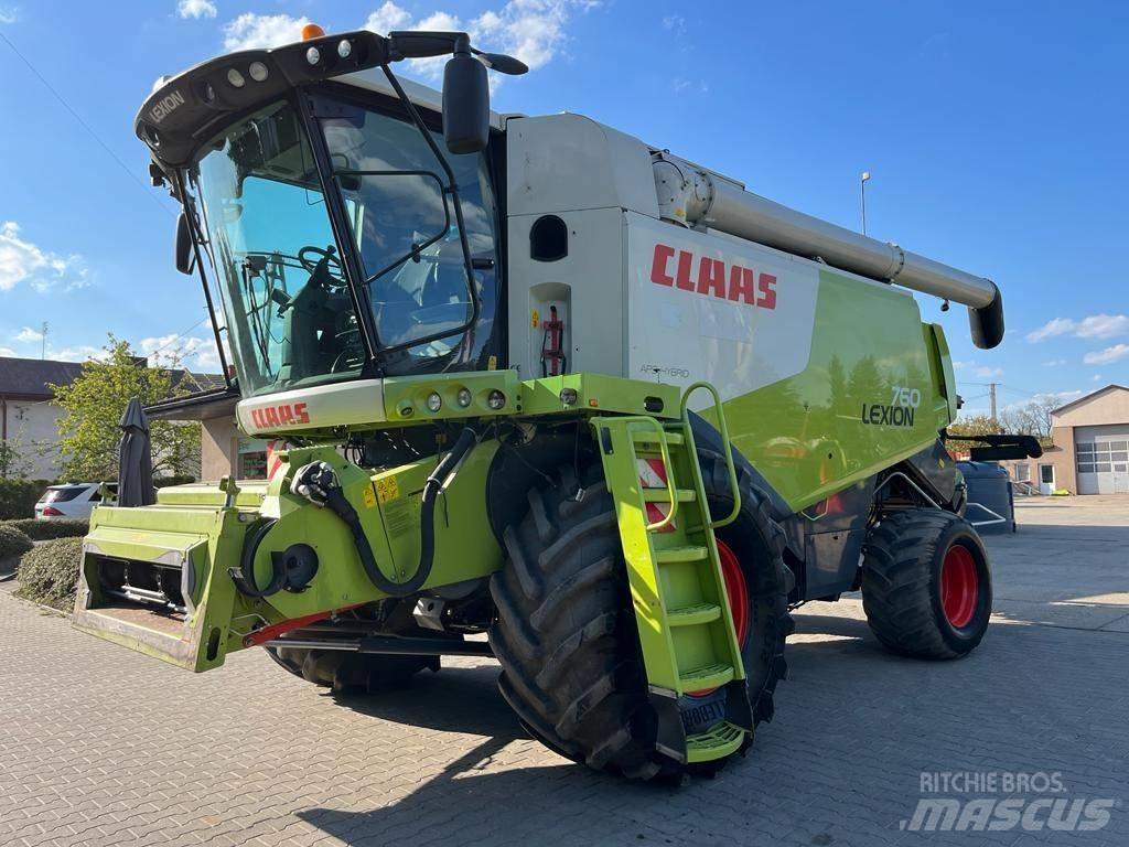 CLAAS Lexion 760 Biçerdöverler