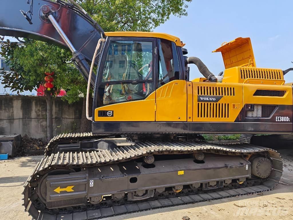 Volvo EC 380 D L Paletli ekskavatörler