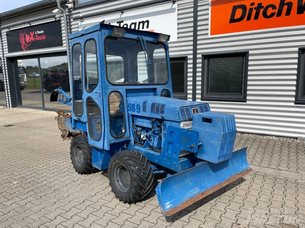 Ditch Witch 3700 DD Kanal kazma makinasi