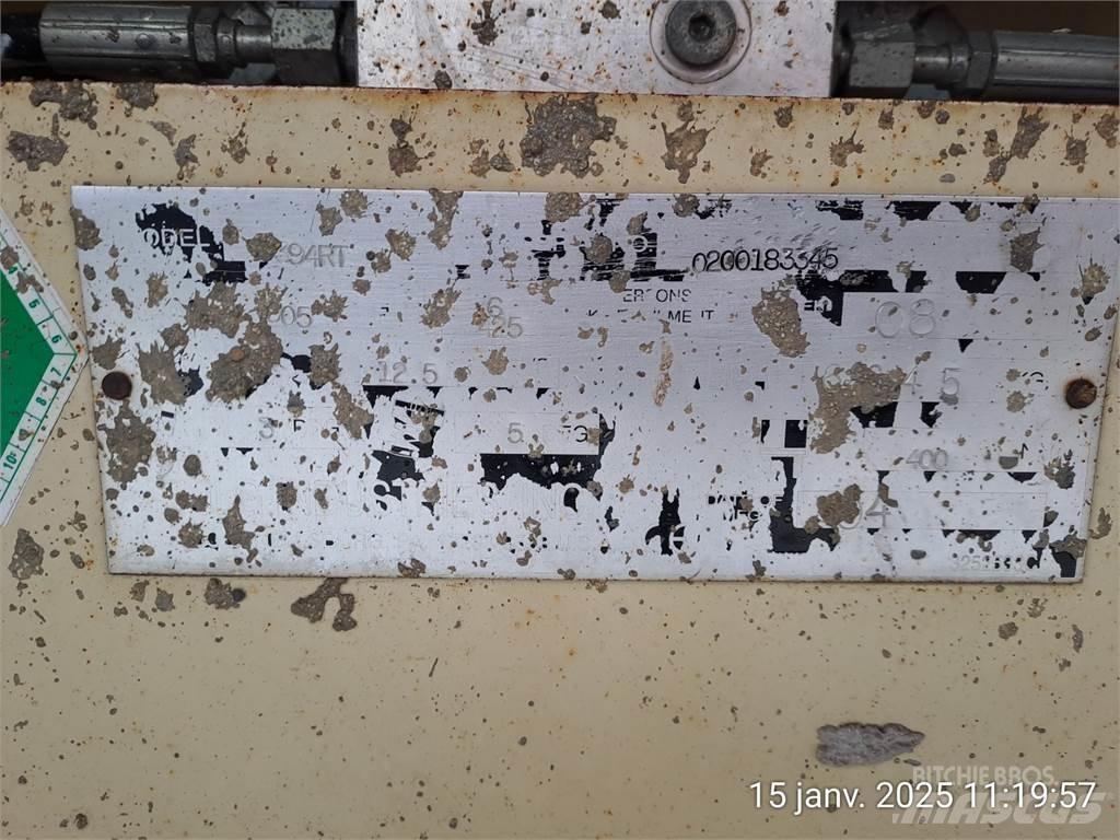 JLG 3394RT Makasli platformlar
