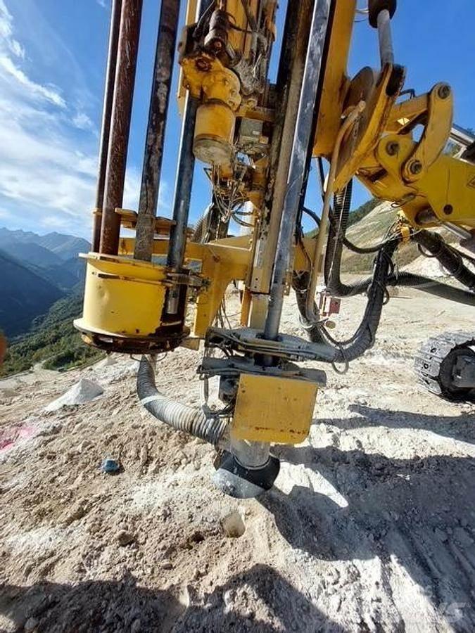 Atlas Copco Roc F6 Sondaj kuleleri