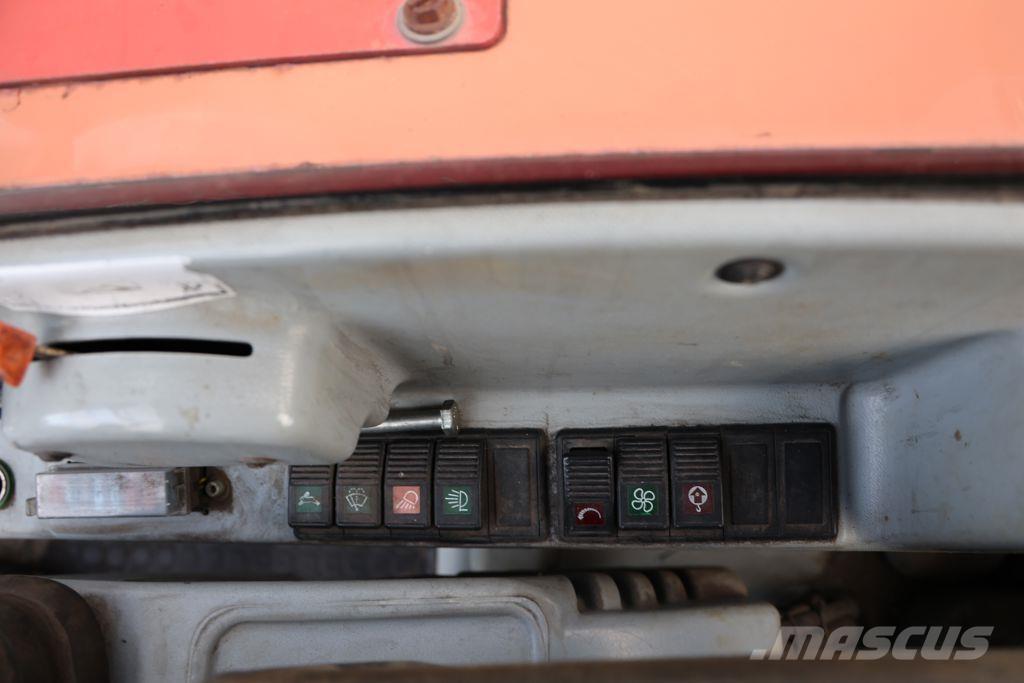 Neuson 8003 RD Paletli ekskavatörler