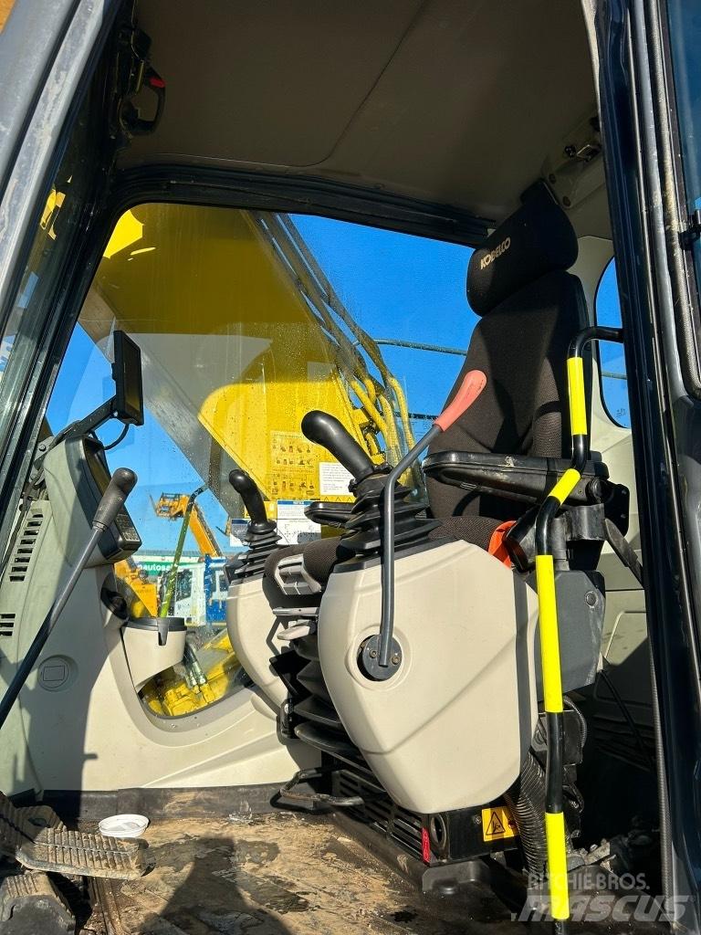 Kobelco SK210 LC-10 Paletli ekskavatörler