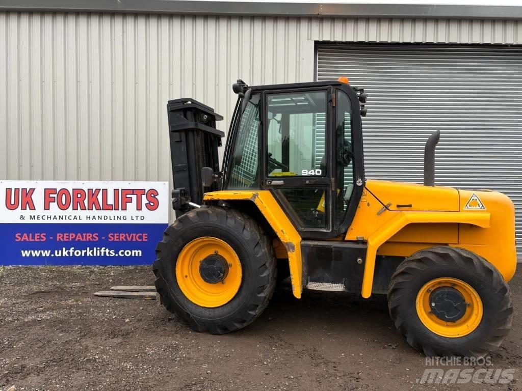 JCB 940 RT Arazi tipi forklift
