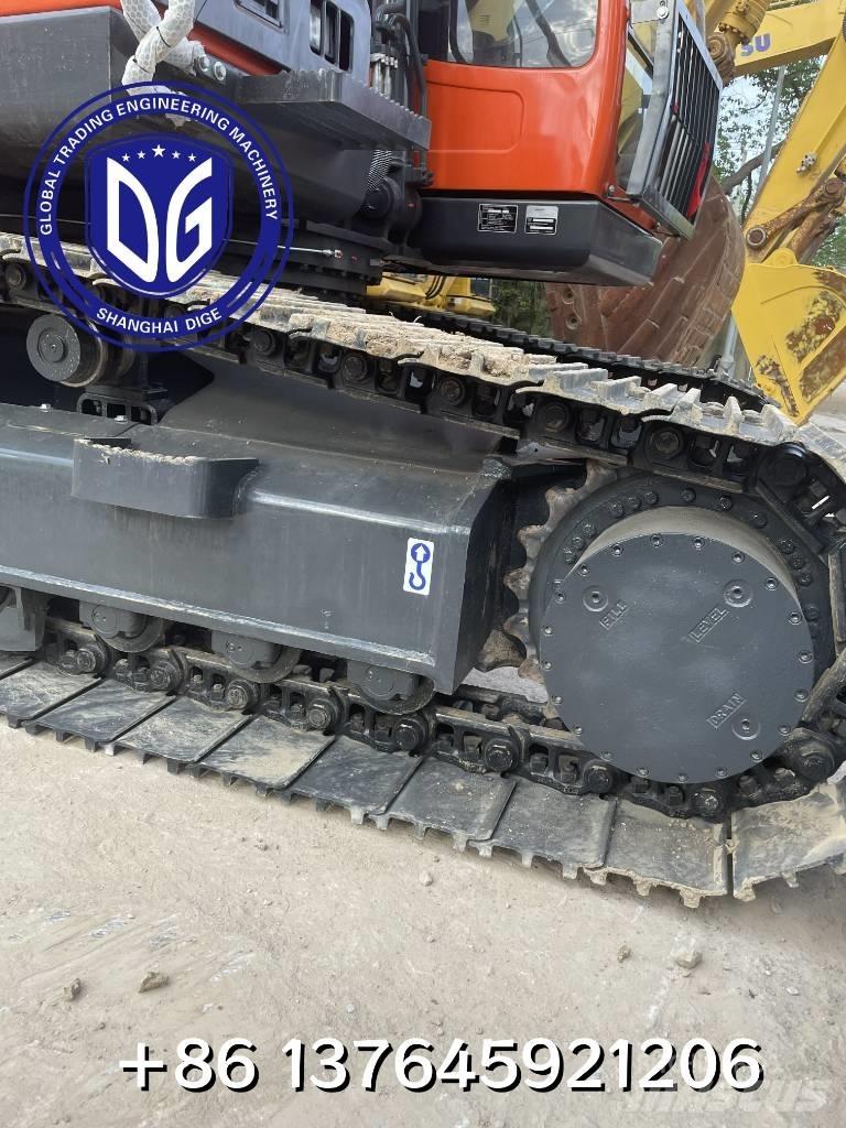 Doosan DX 225 LCA Paletli ekskavatörler