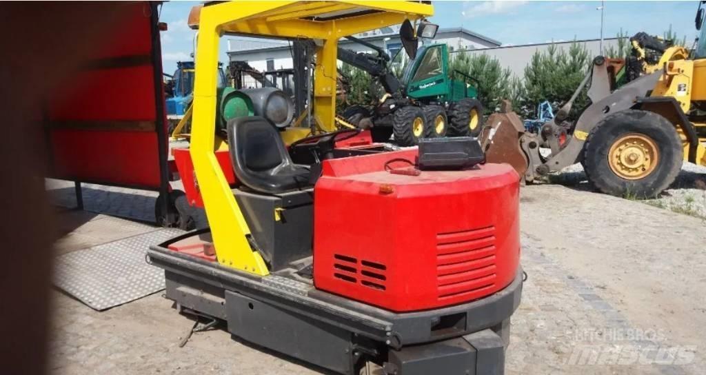 Tennant 528 Cadde süpürücüler