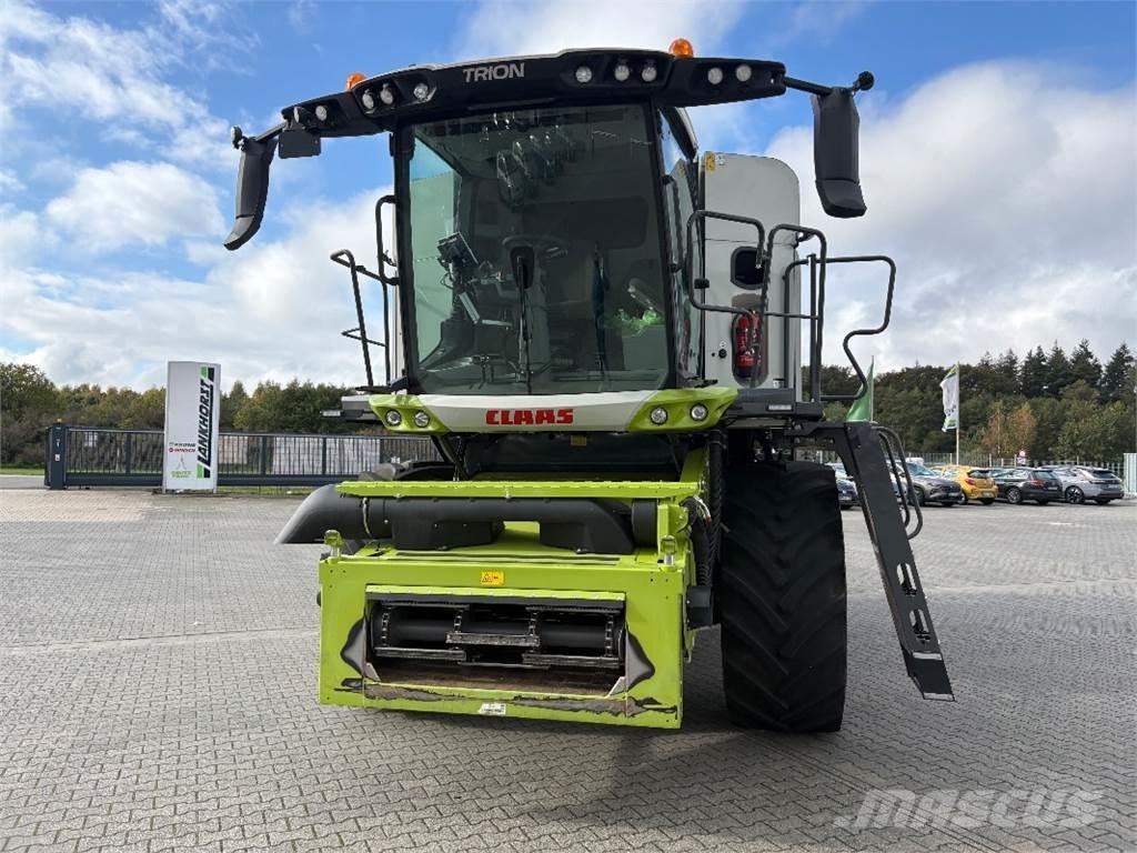 CLAAS TRION 520 Biçerdöverler