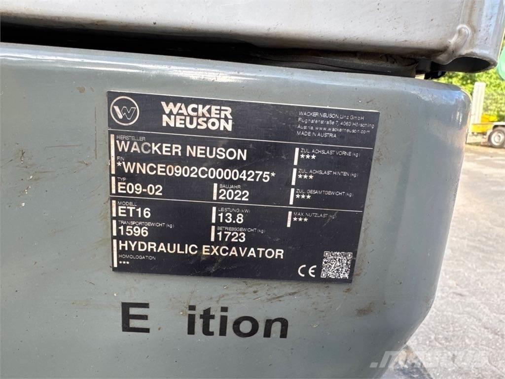 Wacker Neuson ET16 Paletli ekskavatörler