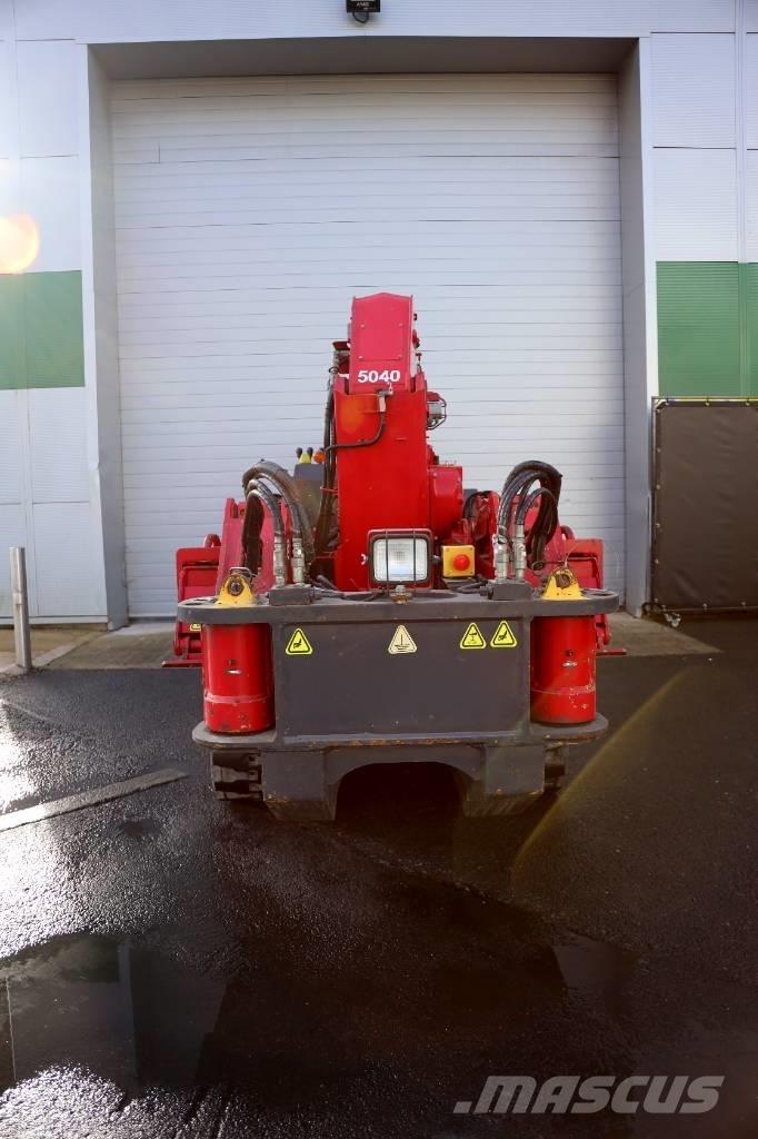 Unic URW-506 Mini vinçler