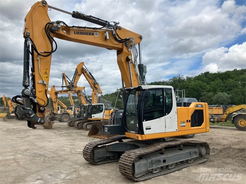 Liebherr R924 Paletli ekskavatörler