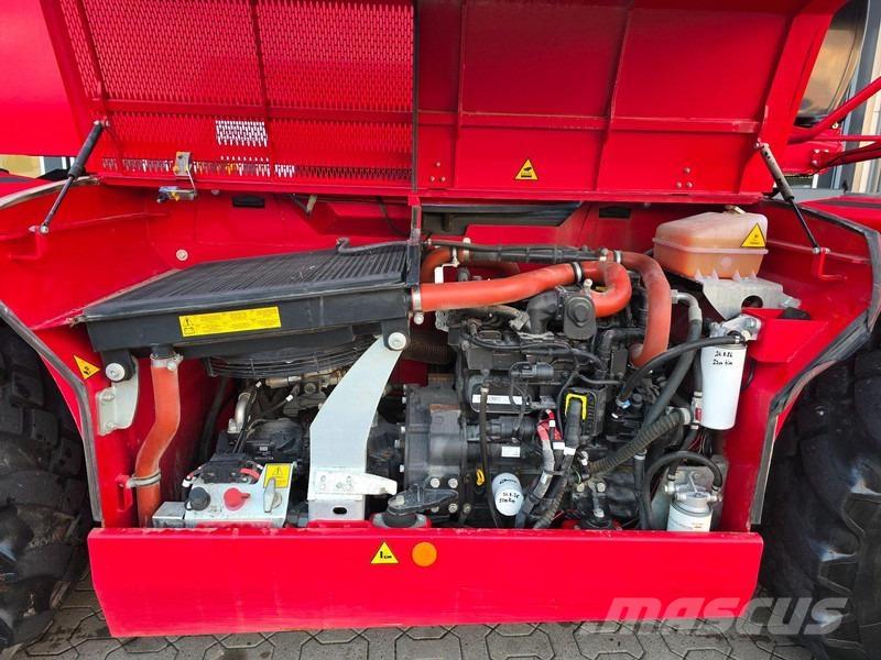 Magni RTH 6.25 Teleskopik tekerlekli yükleyiciler