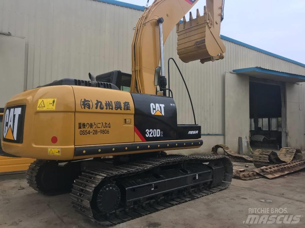 CAT 320 D L Paletli ekskavatörler