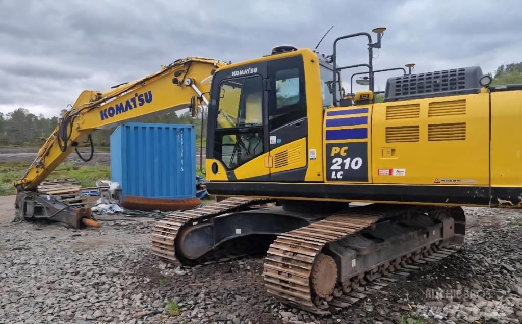 Komatsu PC 210 LC Paletli ekskavatörler