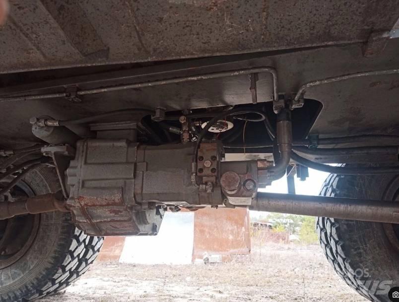 Atlas 1604 Lastik tekerli ekskavatörler