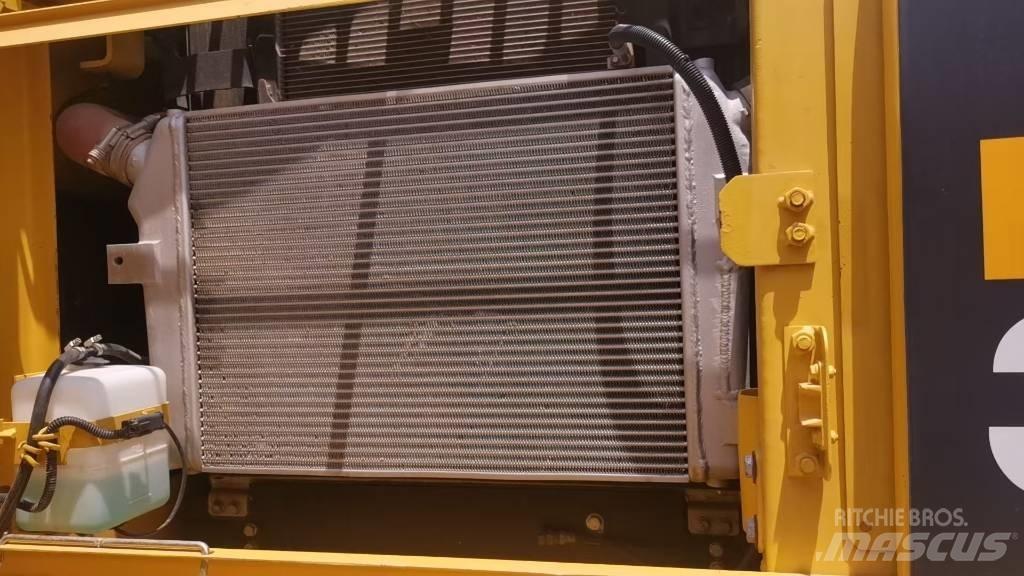 Komatsu PC350 Paletli ekskavatörler