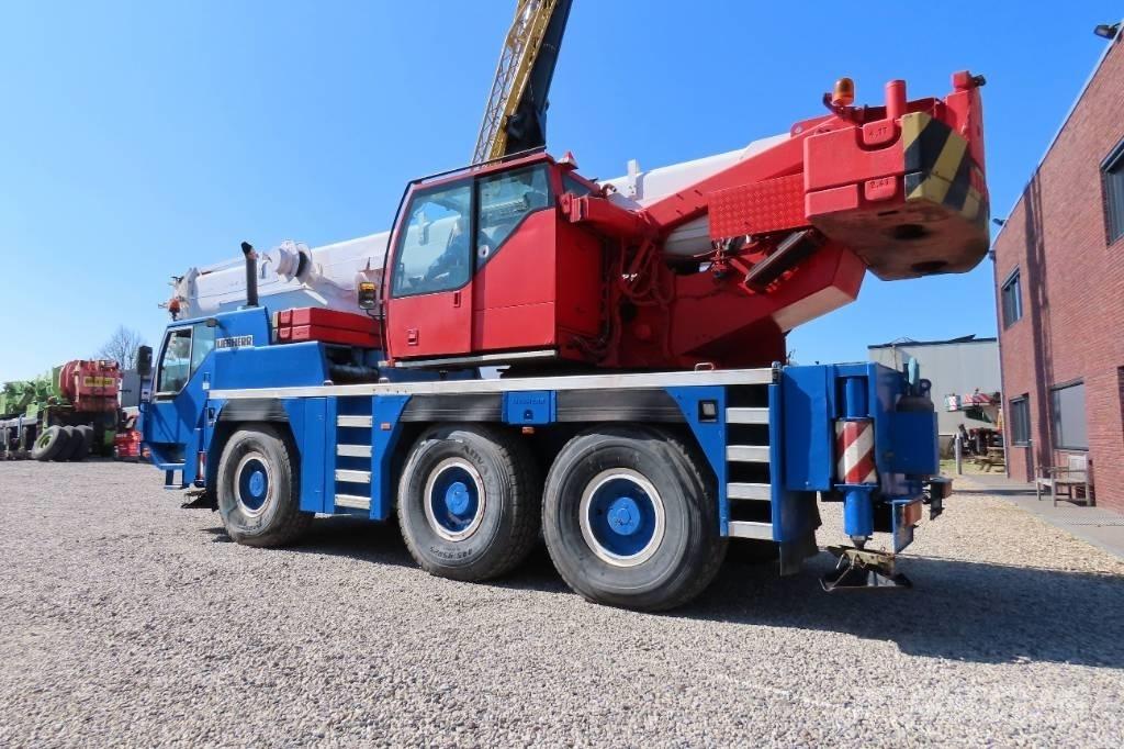 Liebherr LTM 1055-1 Yol-Arazi Tipi Vinçler (AT)