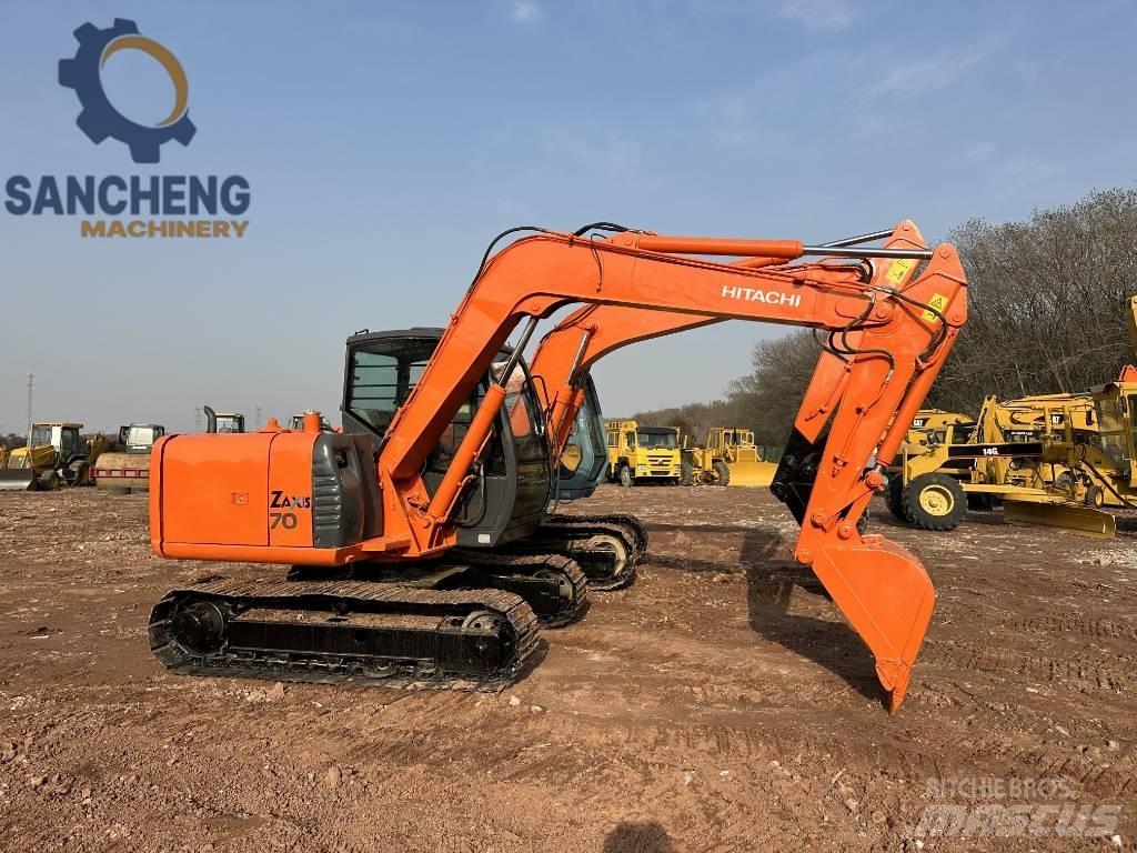 Hitachi ZX 70 Paletli ekskavatörler
