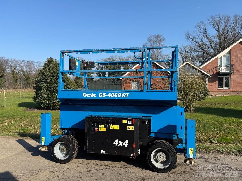 Genie GS 4069 RT Makasli platformlar