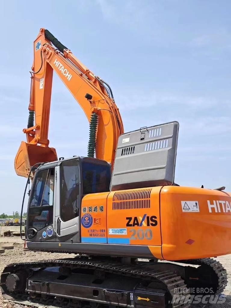 Hitachi ZX200 Paletli ekskavatörler