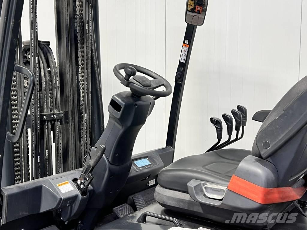 Doosan B50XC-7 Elektrikli forkliftler