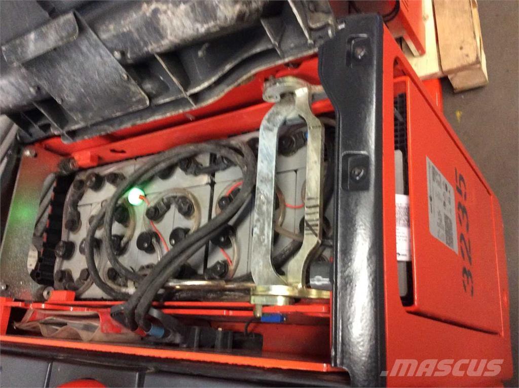 Linde T20AP Akülü depo ekipmanları