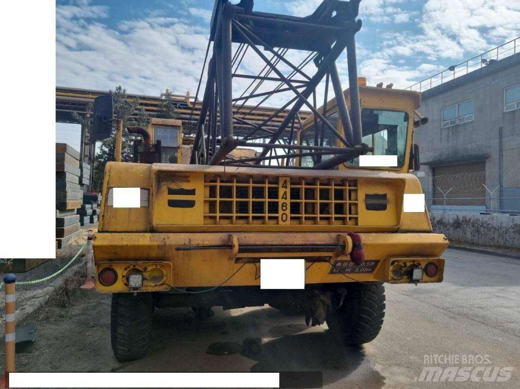 American 4460 Paletli vinçler
