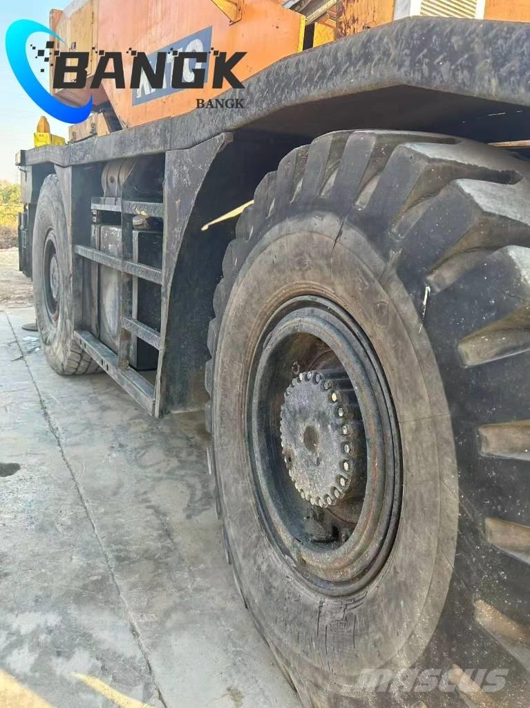 Kato KR 25 H Arazi Tipi Vinçler (RT)